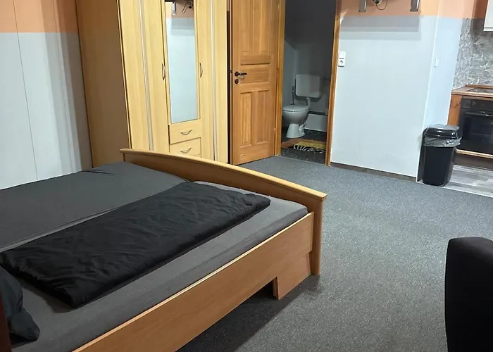 Lejlighed Monteurwohnung